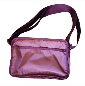 Lesportsac Purple / Maroon Shoulder Bag